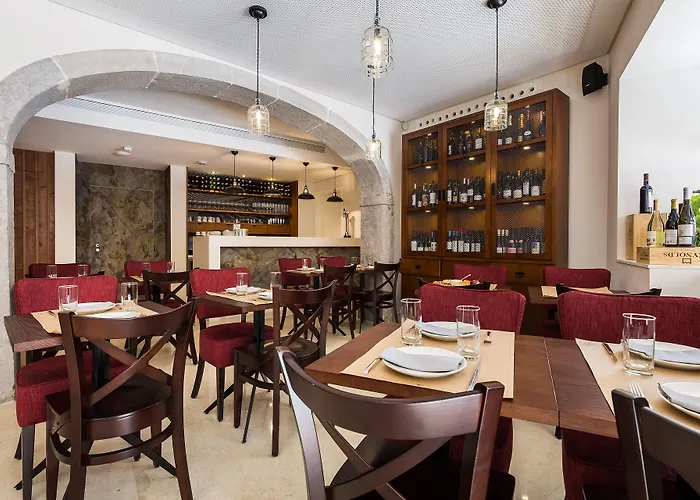 Wine Ξενοδοχείο 4*